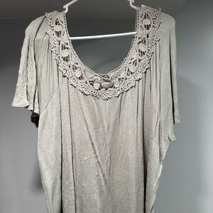 Women’s plus blouse